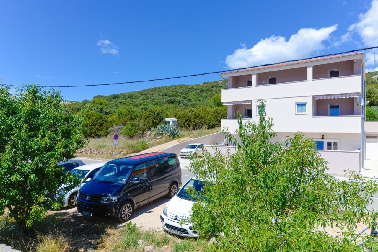 Apartments Amfora - Cozy And Modern Apartments For Up To 15 People, 100M From The Sea And Beach Стара Новаля Екстериор снимка