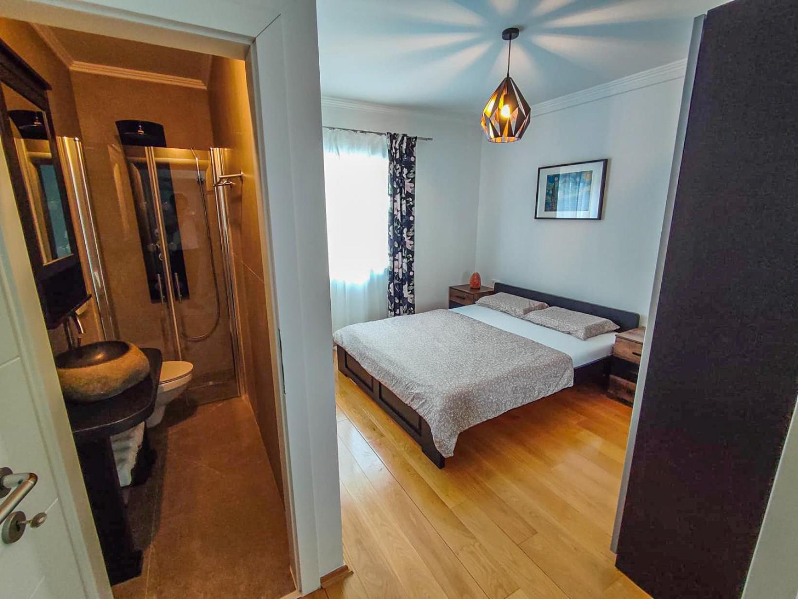 Apartments Amfora - Cozy And Modern Apartments For Up To 15 People, 100M From The Sea And Beach Стара Новаля Екстериор снимка